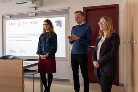 Dr Katarzyna Kowalik z prowadzącymi turbokurs
